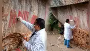 Atentado en Sacsayhuamán: desconocidos dañan con pintura roja y rosada una roca labrada de Lanlacuyoq