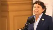 Susel Paredes a Carlos Bruce: "Lleva a dos exministros de Boluarte, ya no es "techito" es "dinito"
