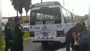Escolar de seis años muere tras caer de la moto de su padre que chocó con un bus en el Callao