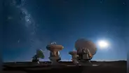 Astrónomos detectan por primera vez misteriosas señales de radio que provienen de un planeta lejano fuera del sistema solar