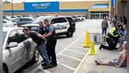 Terror en Walmart | Hombre casi asesina a dos mujeres y a su perro dentro del estacionamiento del supermercado: Enfrenta cargos por intento de asesinato
