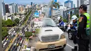 ATU retira de la av. Javier Prado a vehículo con 22 multas y deuda de S/ 310.000 junto a otros 165 informales