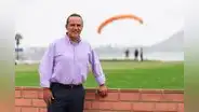 "Quiero que el vecino tome decisiones con nosotros", propone candidato a Miraflores y opositor a Canales, Renato Otiniano