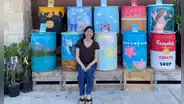 Una estudiante de 17 años usó barriles para retener agua de lluvia y salvar las reservas acuíferas: fue premiada con 10.000 dólares