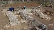 Arqueólogos descubren un templo romano perdido en un bosque de Alemania: encuentran objetos religiosos y la figura de la diosa Victoria
