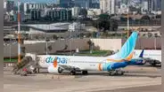 Un avión rumbo a Tel Aviv aterriza de emergencia en Arabia Saudita tras un presunto ataque terrorista en la cabina
