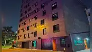 Atacan a balazos al hotel Smart a plena luz del día en la avenida La Marina, en La Perla