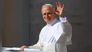 Papa León XIV envía emotivo mensaje tras confirmar que será operado del pulmón: "Me encomiendo a sus oraciones"