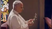 “Devuélvenos al Santo Padre sano y salvo”: la oración de Lima por la operación del papa León XIV
