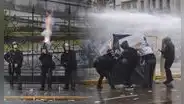 Policía reprime marcha en Argentina contra los recortes de Milei a la universidad pública y su financiamiento