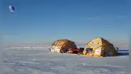 Un trineo de nieve diseñado en España y propulsado por 20 cometas cruzará la Antártida en un viaje de 80 días con carga científica