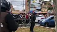 Detienen a 6 policías en flagrancia tras presunto intento de asalto a banco en Los Olivos: tenían rastros de billetes marcados en su auto