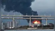 Ucrania lanza uno de sus mayores ataques con drones contra San Petersburgo y provoca incendios en terminales petroleras rusas