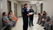 Más de 55 inmigrantes han muerto en centros de detención del ICE: Estos lugares donde más se ha registrado fallecidos