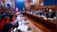 Altercado entre senadores en la Comisión de Constitución marca aprobación del reglamento para elegir a miembros del TC
