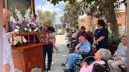 La fe del Señor de los Milagros también se vive en el Hogar Canevaro