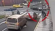 Cercado de Lima: conductor frustra robo al embestir a ladrones [VIDEO]