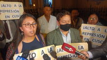 Guido Bellido, Isabel Cortez y Ruth Luque protestan afuera de la PCM por represión en protestas