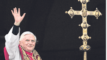 Murió el papa que remeció el Vaticano con su renuncia