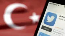 Turquía anuncia boicot a los celulares de EEUU