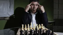 Las acertadas jugadas de Julio Granda para derrotar a excampeón Karpov en ajedrez [VIDEO]