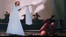 Deadpool baila en tacones, mientras Celine Dion desborda talento [VIDEO]