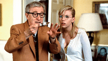 Scarlett defiende a Woody Allen y la hija del director dispara contra ella en Twitter
