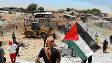 Israel inicia demolición en Jan al Ahmar y la suspende hasta el 11 de julio