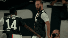 Juventus vs. Napoli: Higuaín destrozó a rival y la clavó al ángulo [VIDEO] 