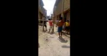 Vecinos cierran calles de Saúl Cantoral por temor al coronavirus [Vídeo]