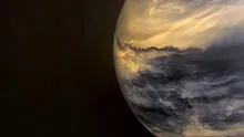 A 260 años de descubrir la atmósfera de Venus, algo entre sus nubes se revela 