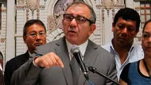 José Cevasco renuncia a la oficialía mayor del Congreso tras cuestionamientos por compras