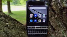Titan Pocket: crean smartphone blindado que parece un Blackberry y que utiliza Android 11