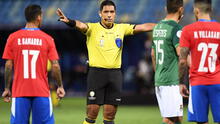 Diego Haro tuvo que ser ayudado por el VAR en el Paraguay vs. Bolivia por Copa América