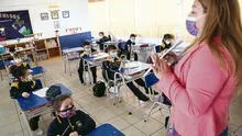 ¿Es seguro que los niños regresen a las aulas?