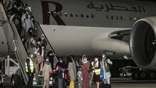 Talibanes permiten que 200 pasajeros, entre estadounidenses y otros civiles, abandonen Afganistán
