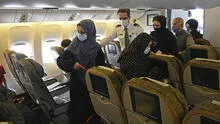 EE. UU. mantiene suspendidos los vuelos de afganos por casos de sarampión