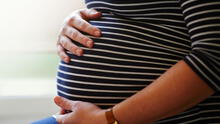 Malasia: mujer da a luz en el baño de un restaurante sin saber que estaba embarazada 