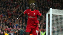 Sadio Mané marca el segundo para el Liverpool en Anfield e igualó en goles a Steven Gerrard