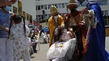 ‘Reyes Magos’ visitan a pequeños hospitalizados en el Instituto Nacional de Salud del Niño