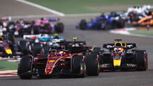 No se dieron tregua: la espectacular lucha de Verstappen y Leclerc por el primer lugar