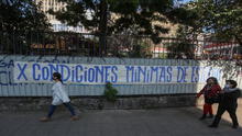 Chile: estudiantes de secundarias de Santiago se movilizan para reclamar mejoras en infraestructura