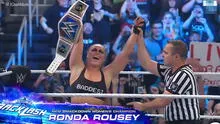 Ronda Rousey derrota a Charlotte y gana el Campeonato Femenino de SmackDown por primera vez