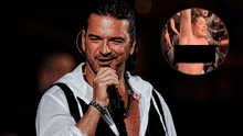 Ricardo Arjona canta “Desnuda” y fan se quita el sostén el pleno show