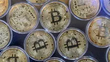 Bitcóin: precio de la criptomoneda cae a su nivel más bajo en 18 meses