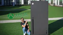 ¡Es gigante! Construyen una Xbox Series X tan grande que puede ocupar todo tu dormitorio