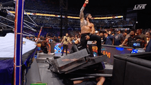 Roman Reigns continúa en ‘modo Dios’ y retiene el Campeonato Universal Indiscutible ante Brock Lesnar