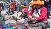 Cusco: artesanas exponen ancestrales técnicas de tejido