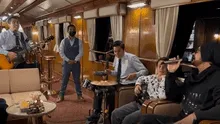 Ricardo Arjona cantó junto con músicos cusqueños uno de sus éxitos en tren hacia Machu Picchu