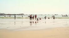 La Libertad: sereno arriesga su vida para salvar a 3 personas de ahogarse en playa El Encanto